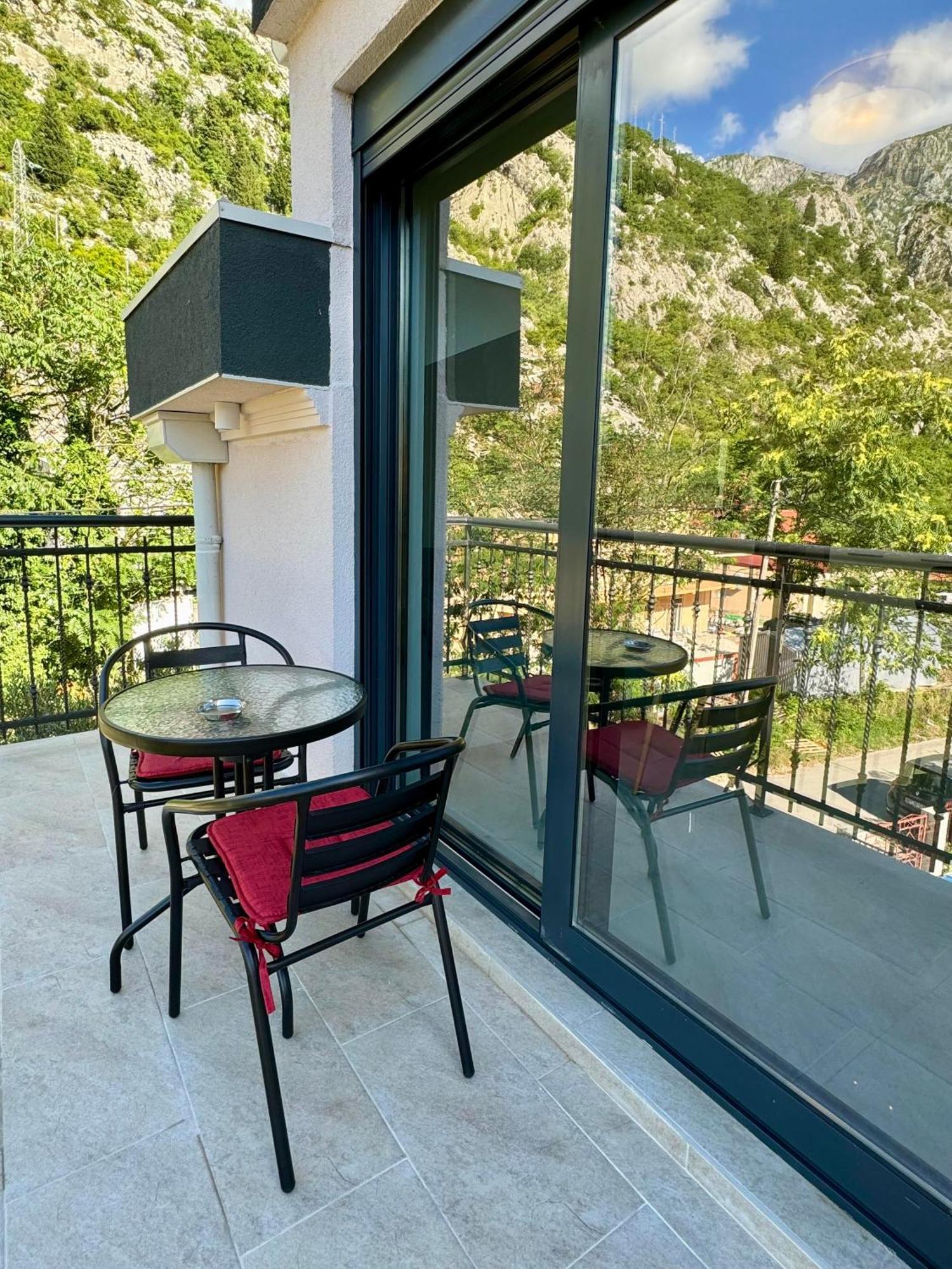 Harmony Garden Apartments Kotor Kültér fotó